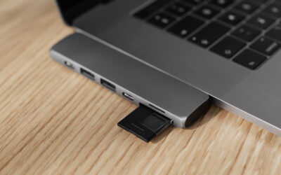 CO JE TO DOKOVACÍ STANICE?